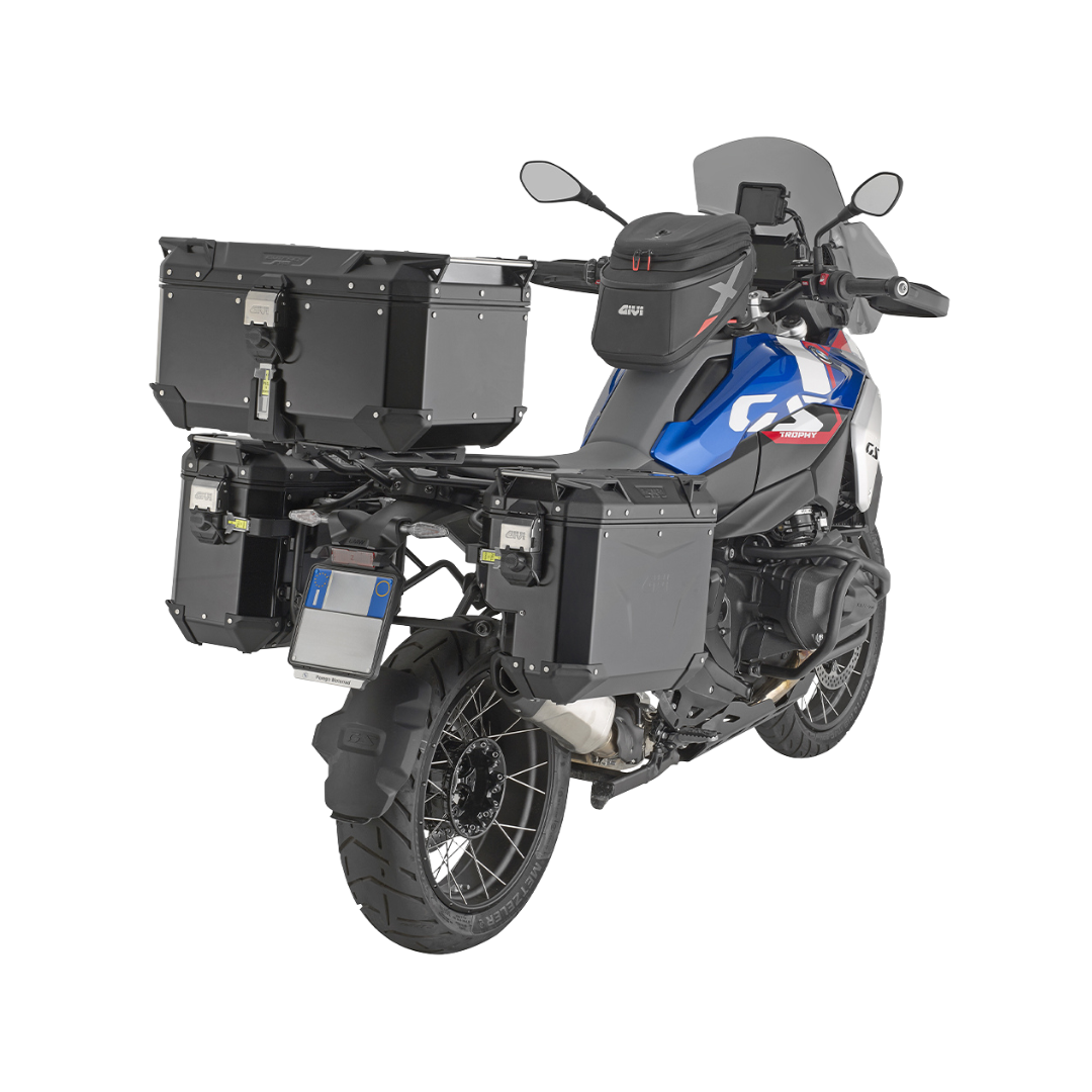 Monokey Top Box Black Trekker Outback EVO Smart 58Ltr -Givi