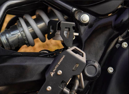 Brake Oil Reservoir Cover Black For Royal Enfield Guerrilla450 - Auto Engina