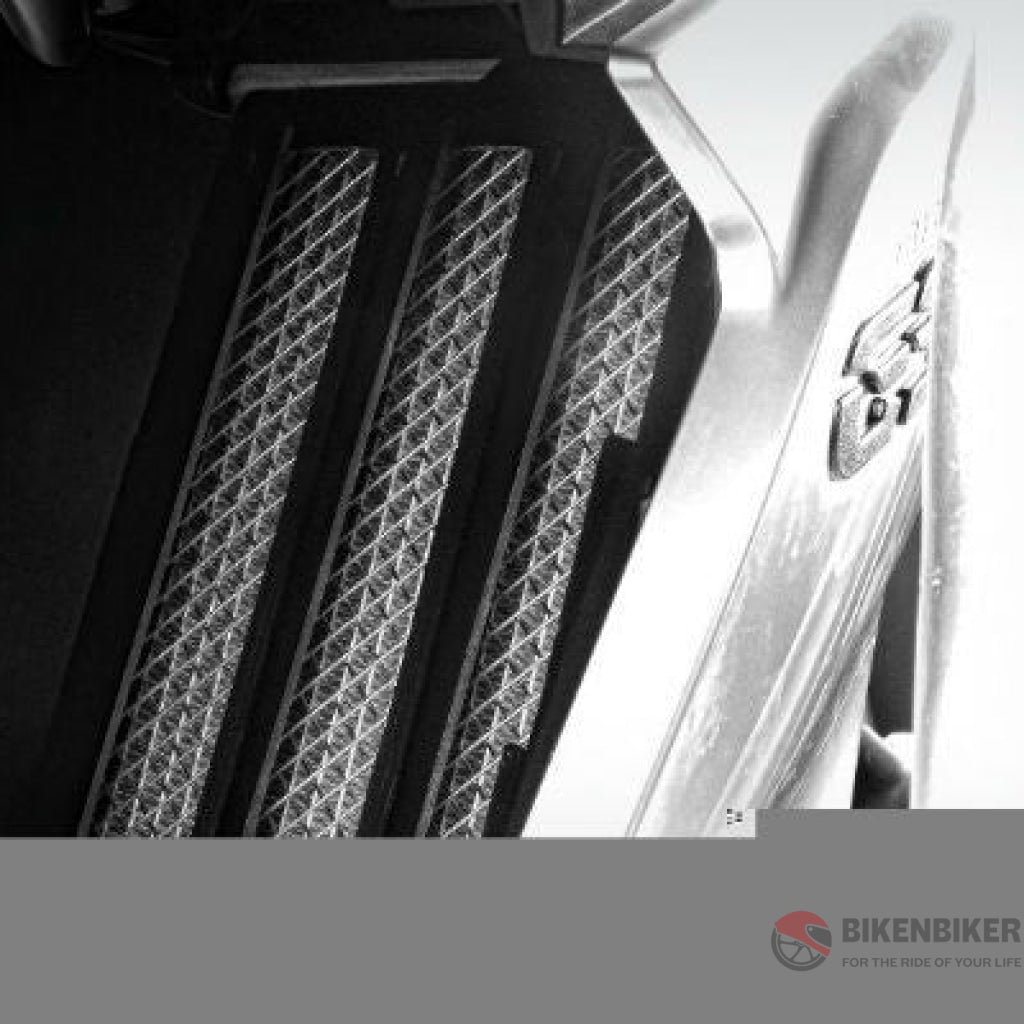 BMW R1200GS Protection - Water Cooler Grill - Bike 'N' Biker