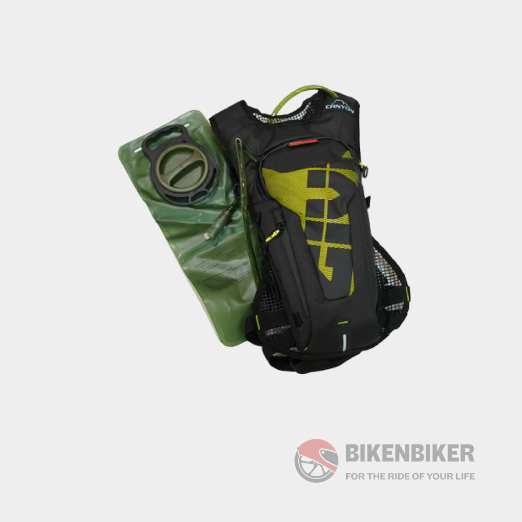 Grt719V Rucksack With Integrated Water Bag 3 Litres - Givi