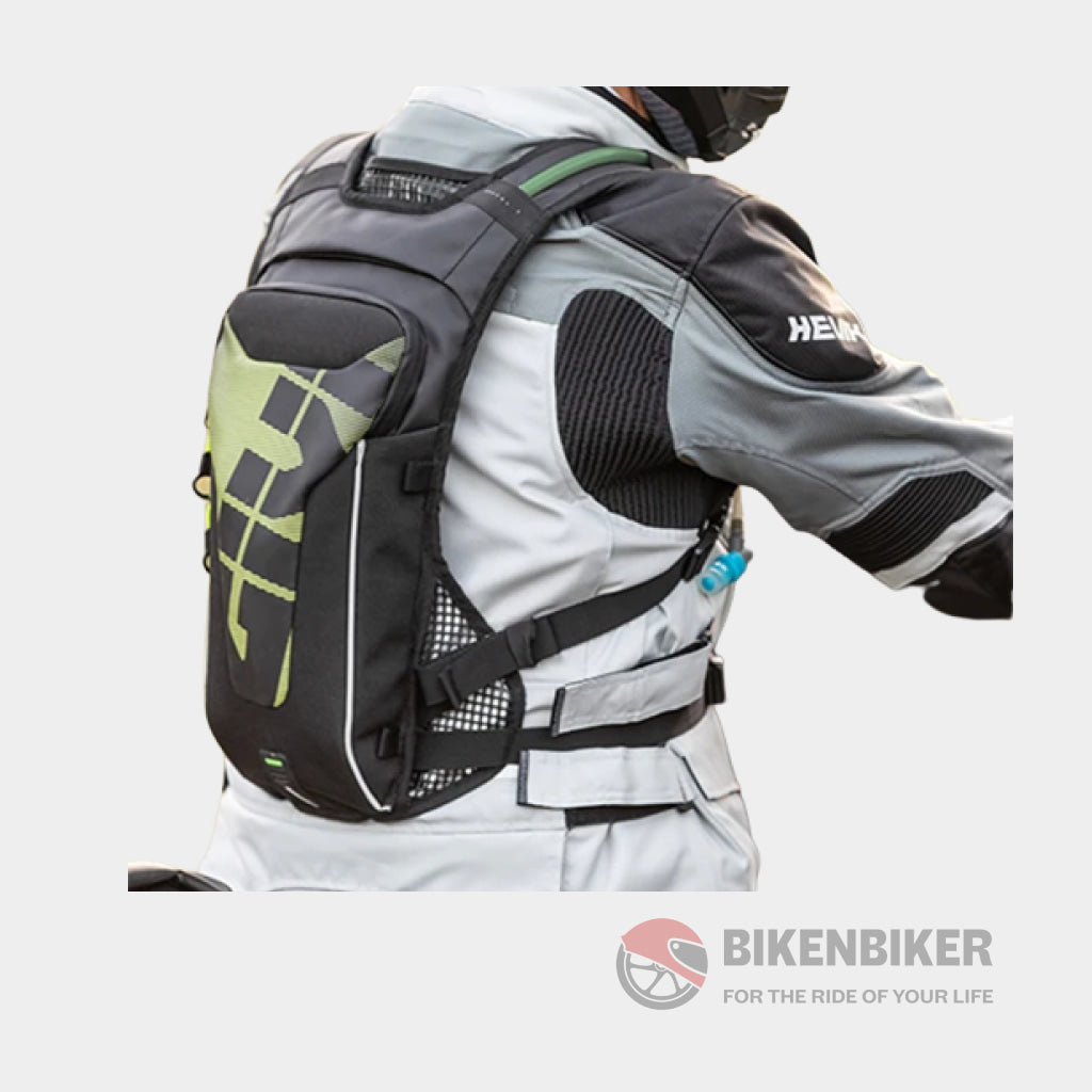 Grt719V Rucksack With Integrated Water Bag 3 Litres - Givi