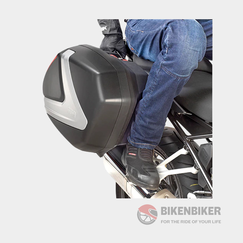 Monokey V37 Pair Of Side Cases - Givi Case