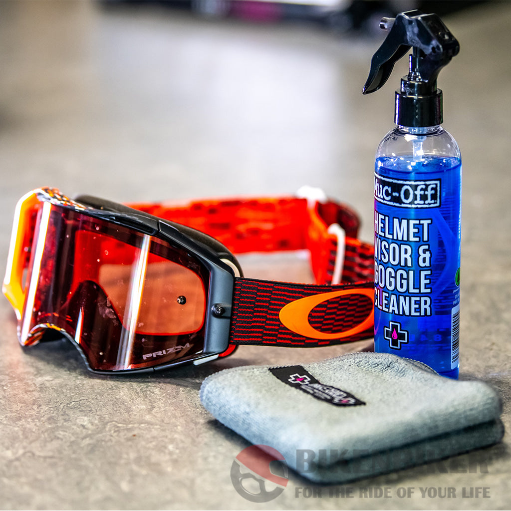 Muc-Off Helmet Visor & Goggle Cleaner - 250Ml Biker Care